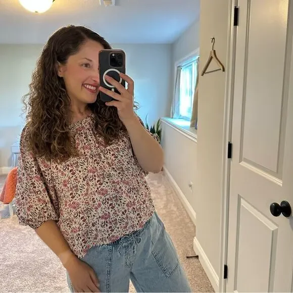 NWT Natalie Martin White Pink Floral Short Sleeve Blouse Top XS Oversized